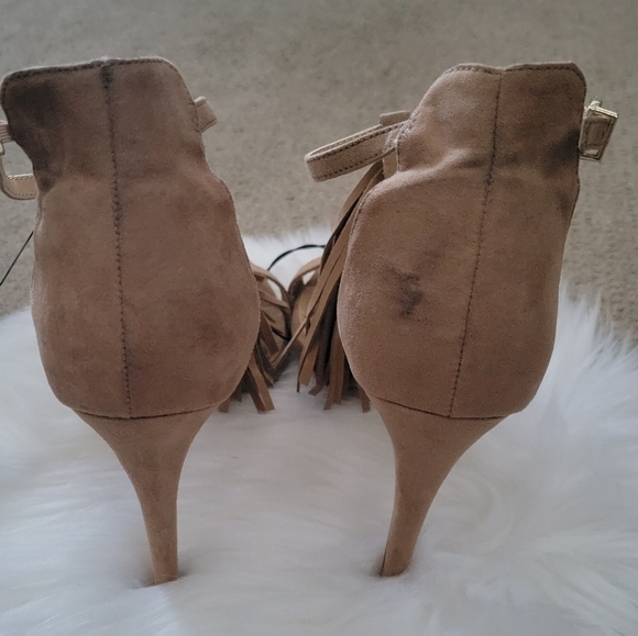 Express Fringe Strappy Heeled Suede Sandals - Picture 4 of 8